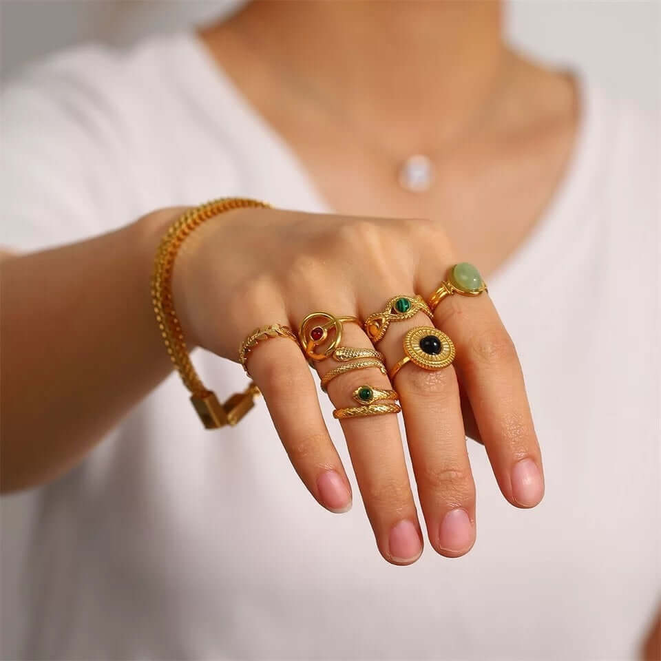 Embrace The Unknown RING Folie à Trois