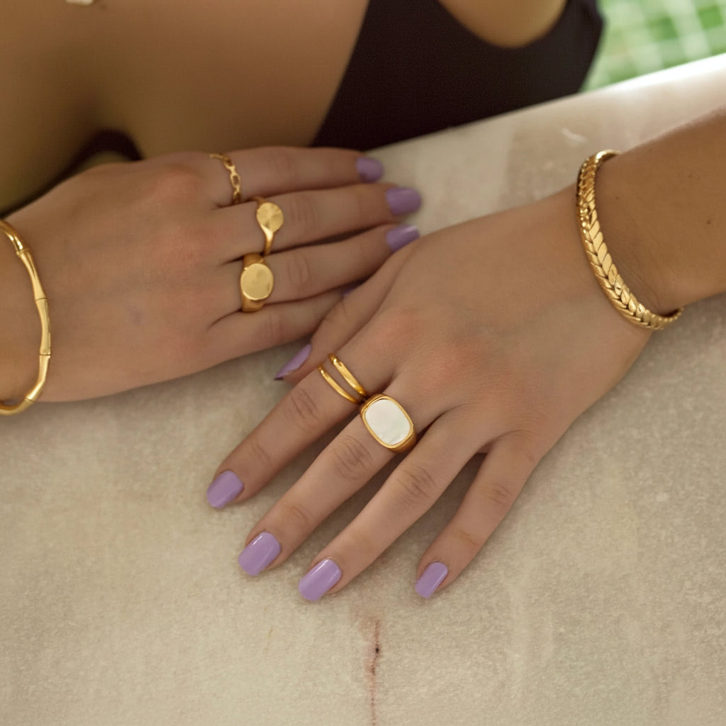 90’s Culture RING Folie à Trois