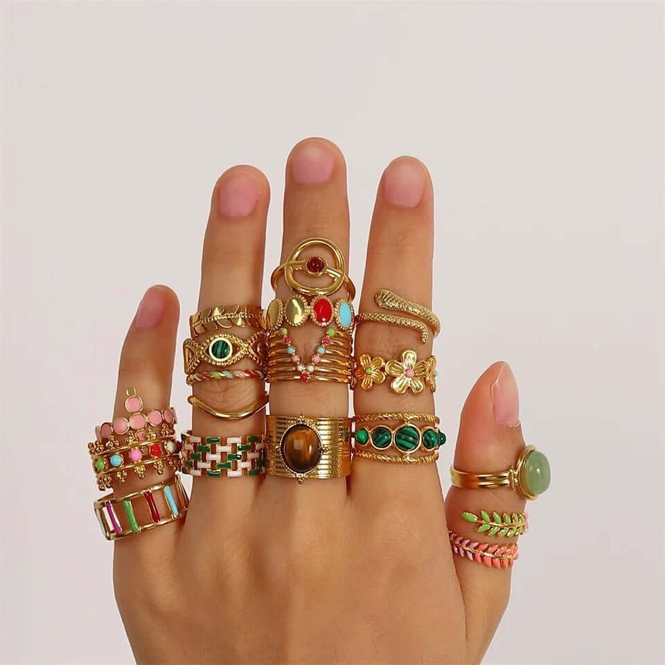 Embrace The Unknown RING Folie à Trois