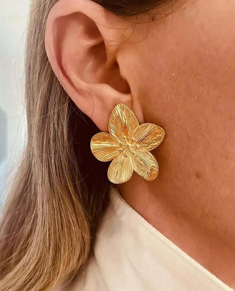 Love Language EARRINGS Folie à Trois