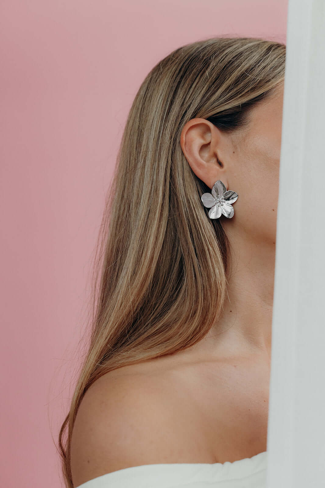 Love Language EARRINGS Folie à Trois
