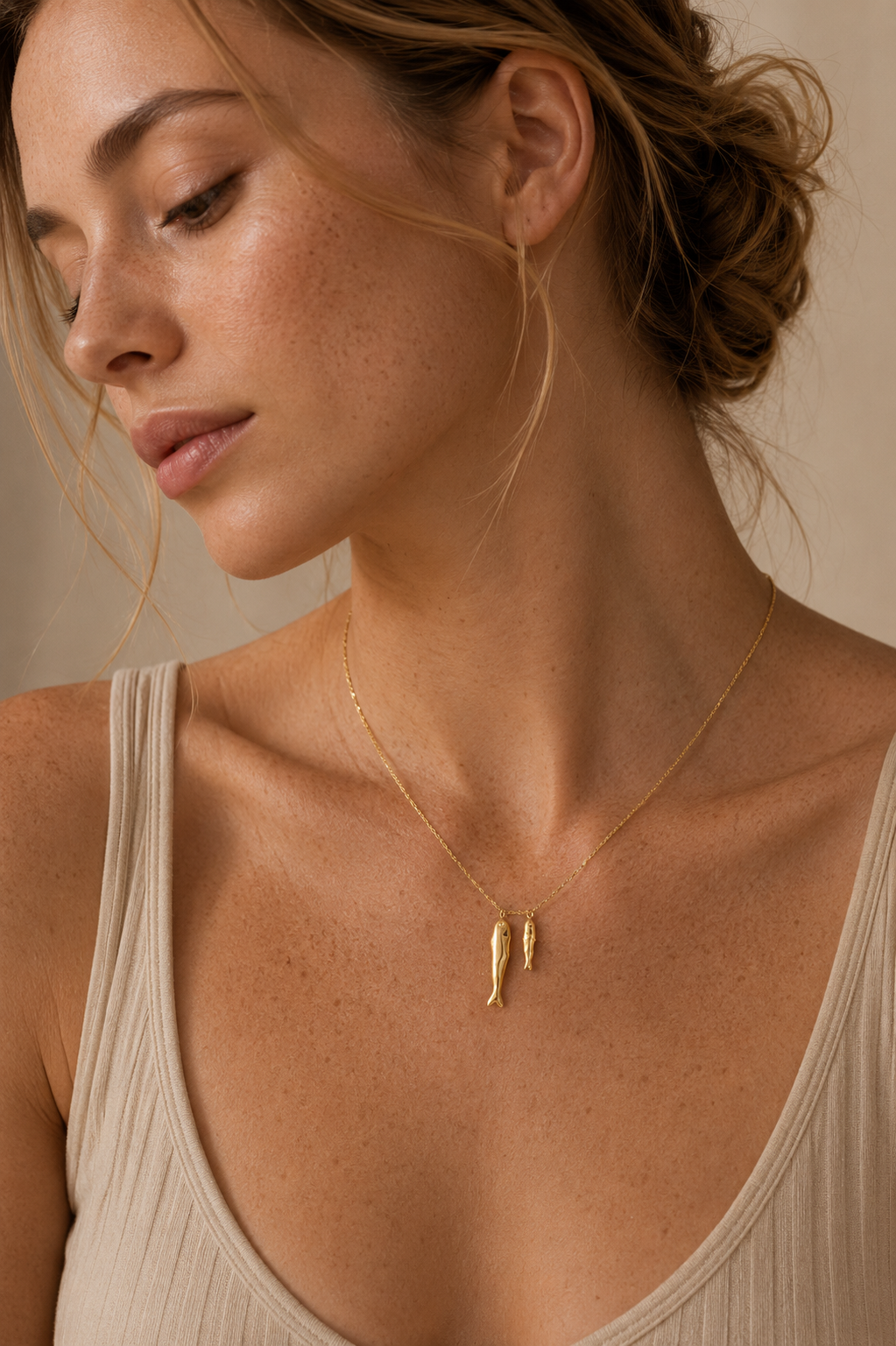 Sardina Necklace Close-Up – Folie à Trois