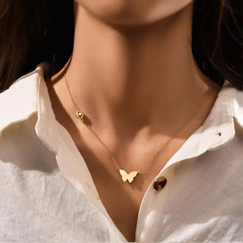 Butterfly NECKLACE Folie à Trois