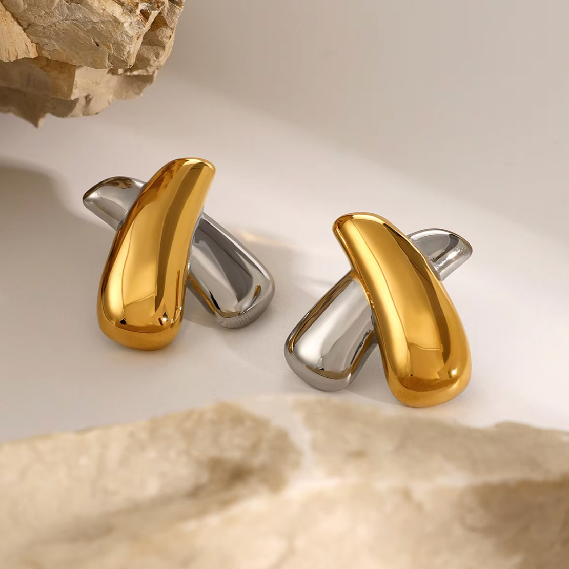 Midnight Spark OORBELLEN