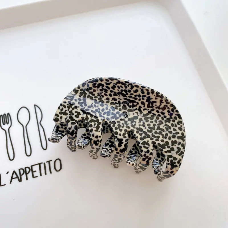 On Film HAIR CLIP Folie à Trois