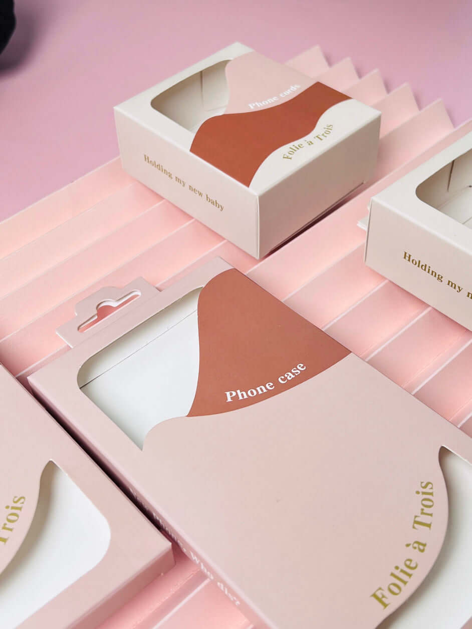 Classic iPHONE CASE Folie à Trois