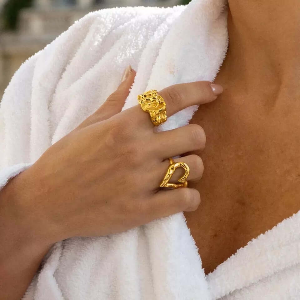 Street Side RING Folie à Trois