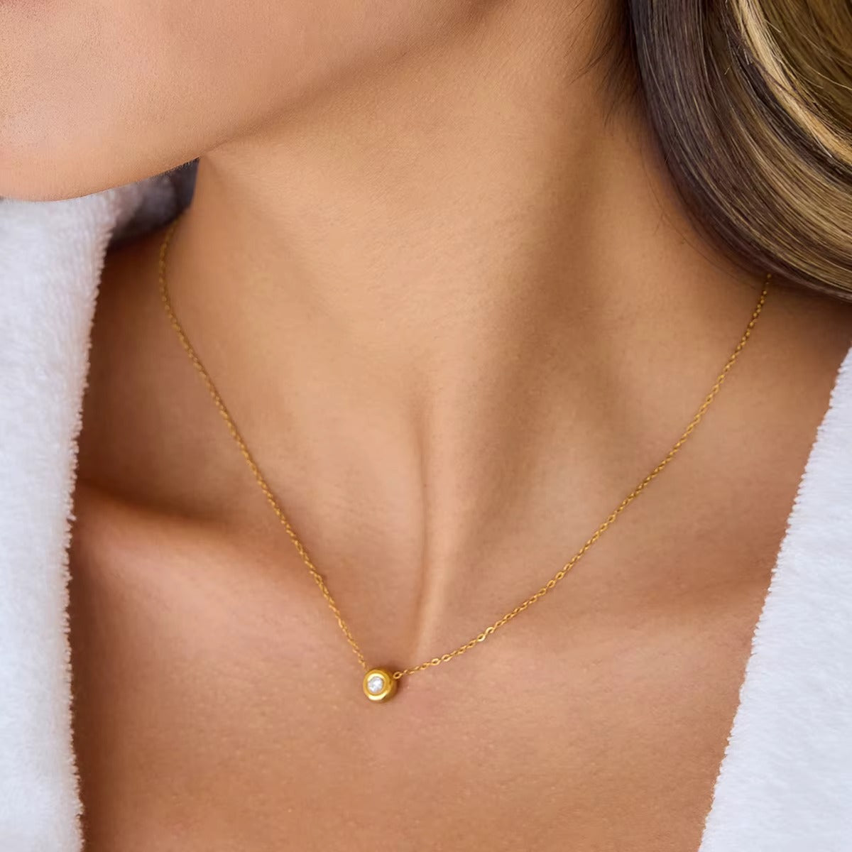 Lucia Gift Box EARRINGS + NECKLACE