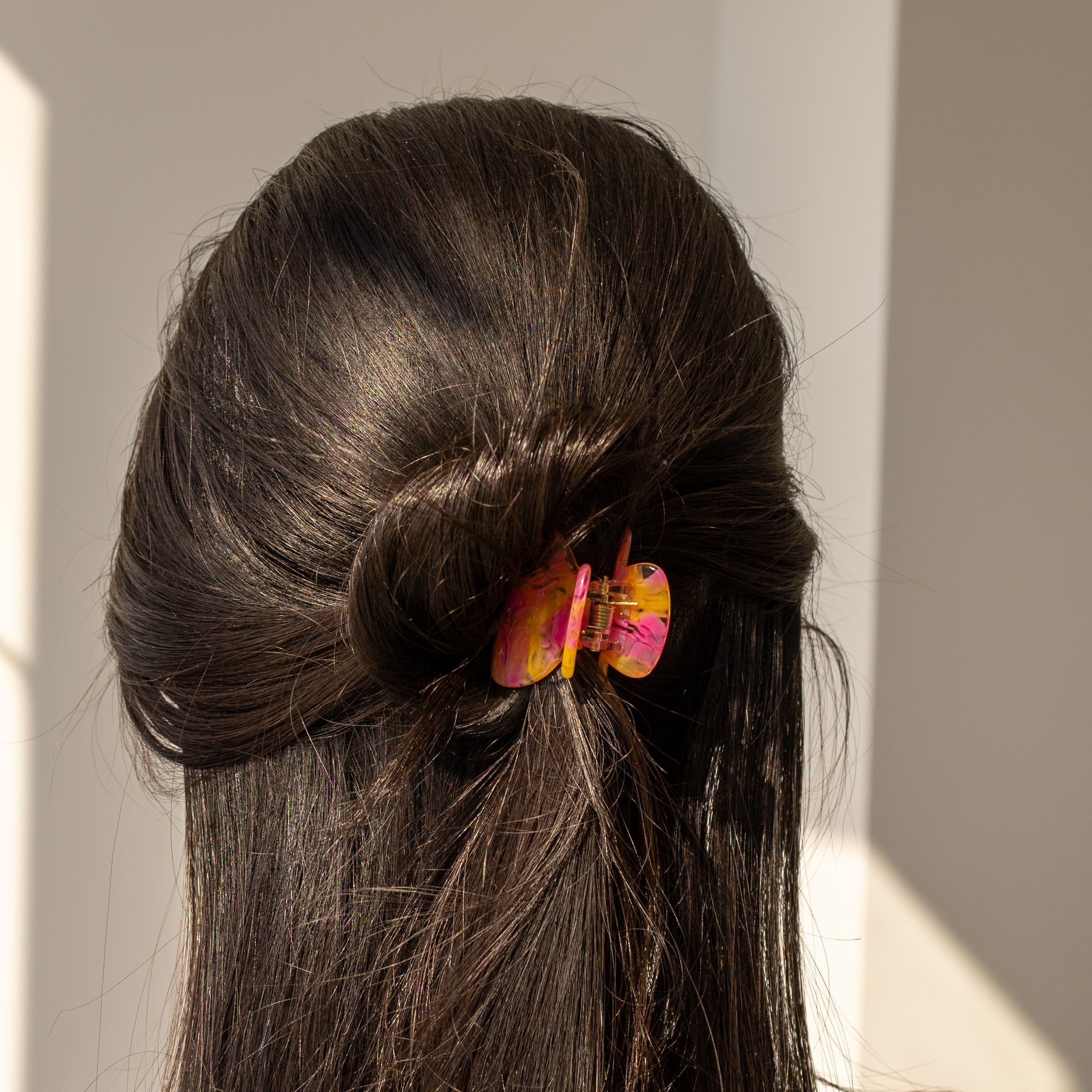 Bubblegum HAIR CLIP