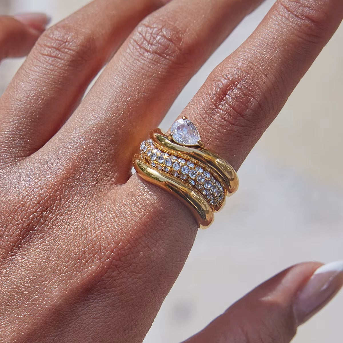Misbehave RING