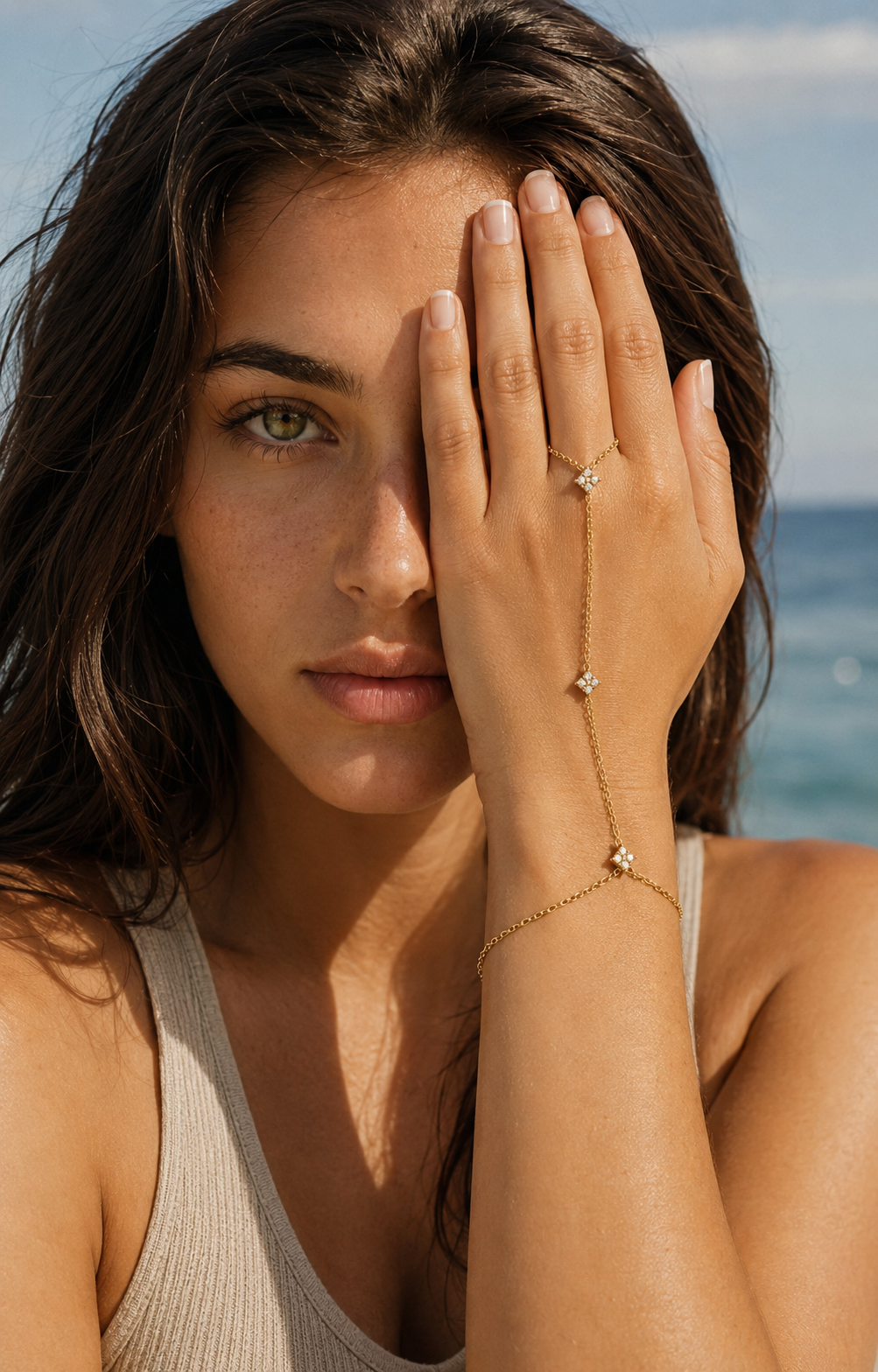 Insolite Hand Chain BRACELET