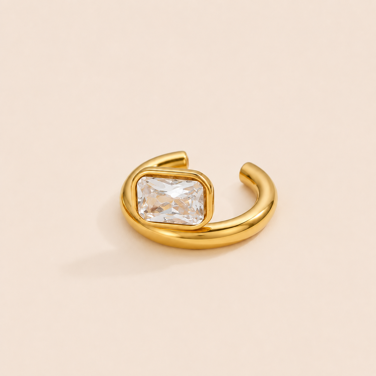Procida Ear Cuff – Gold & White Stainless Steel by Folie à Trois