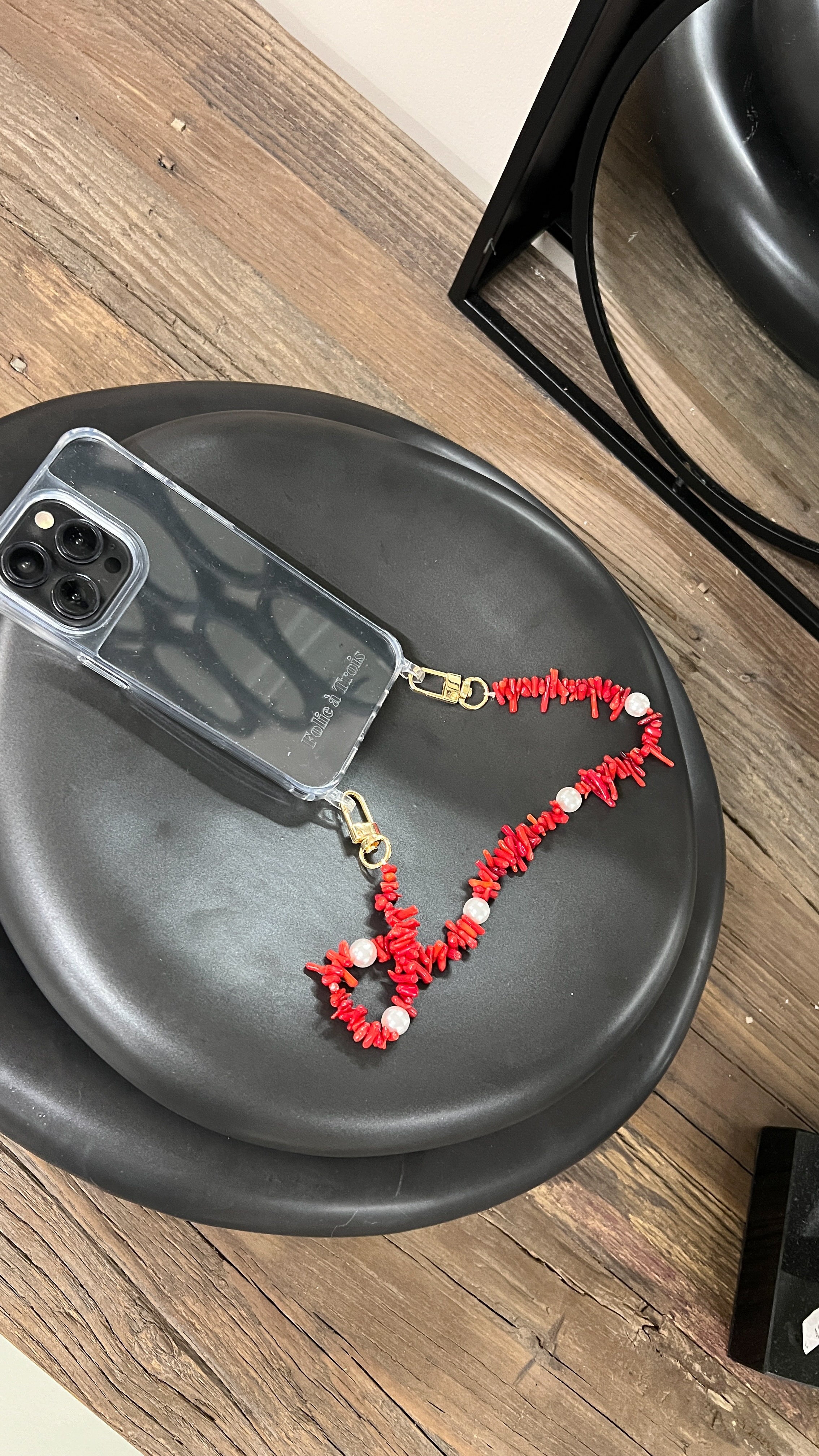 Shell Whisper KORTE TELEFOONKETTING