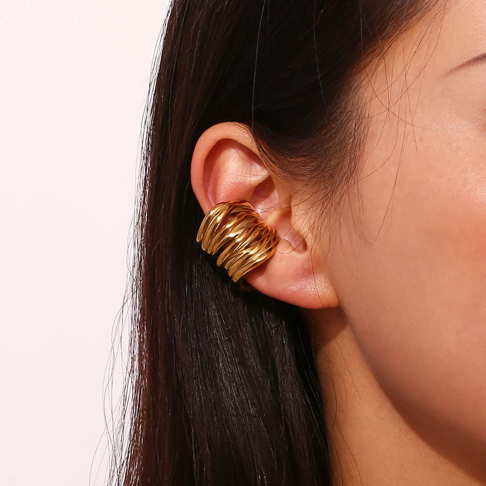 Drive me Crazy EAR CUFF