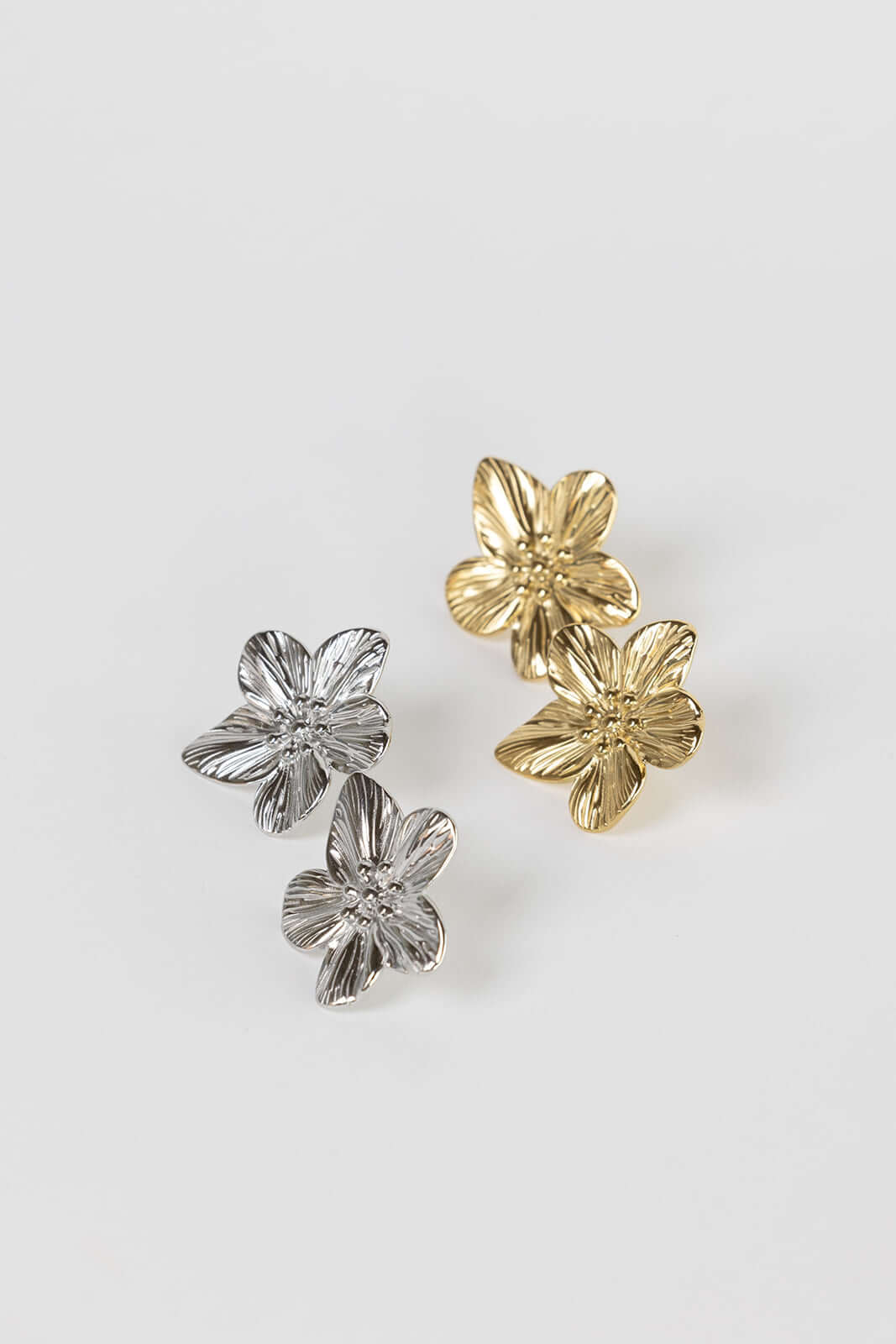 Love Language EARRINGS Folie à Trois