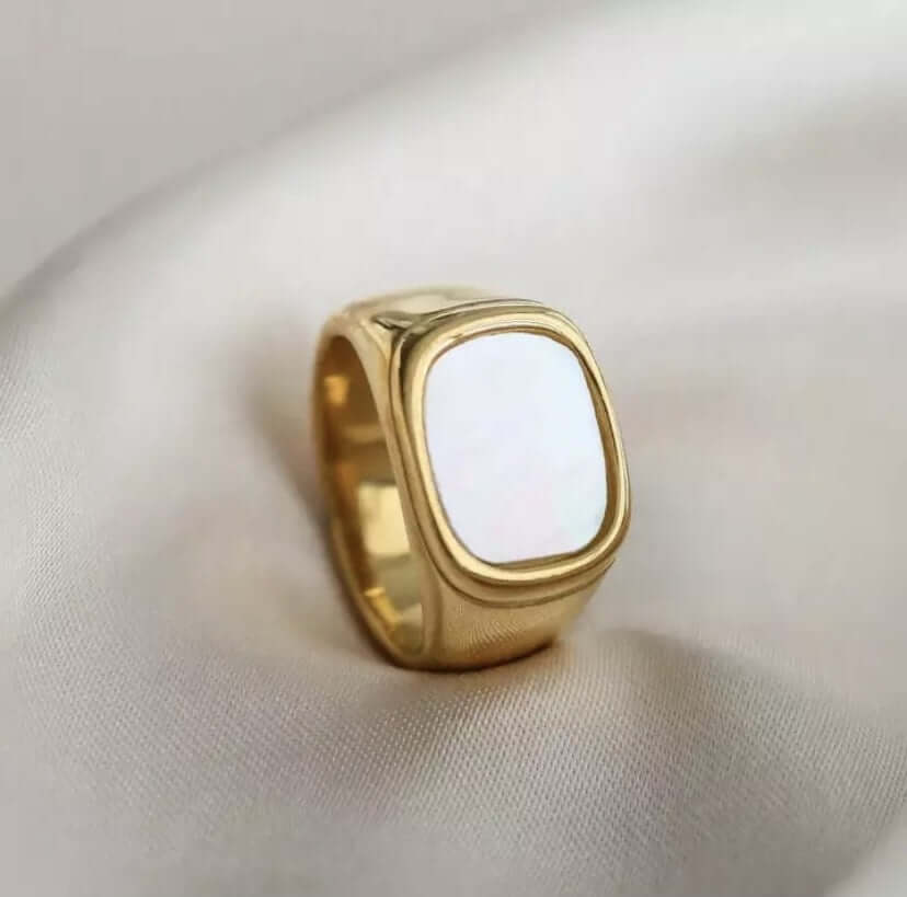 90’s Culture RING Folie à Trois