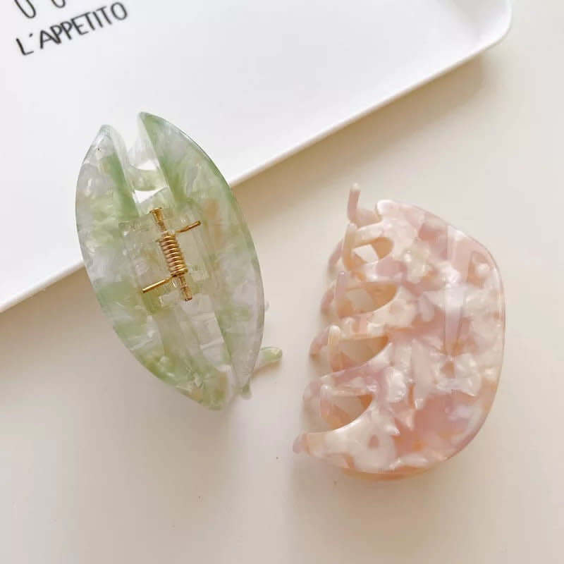 On Film HAIR CLIP Folie à Trois