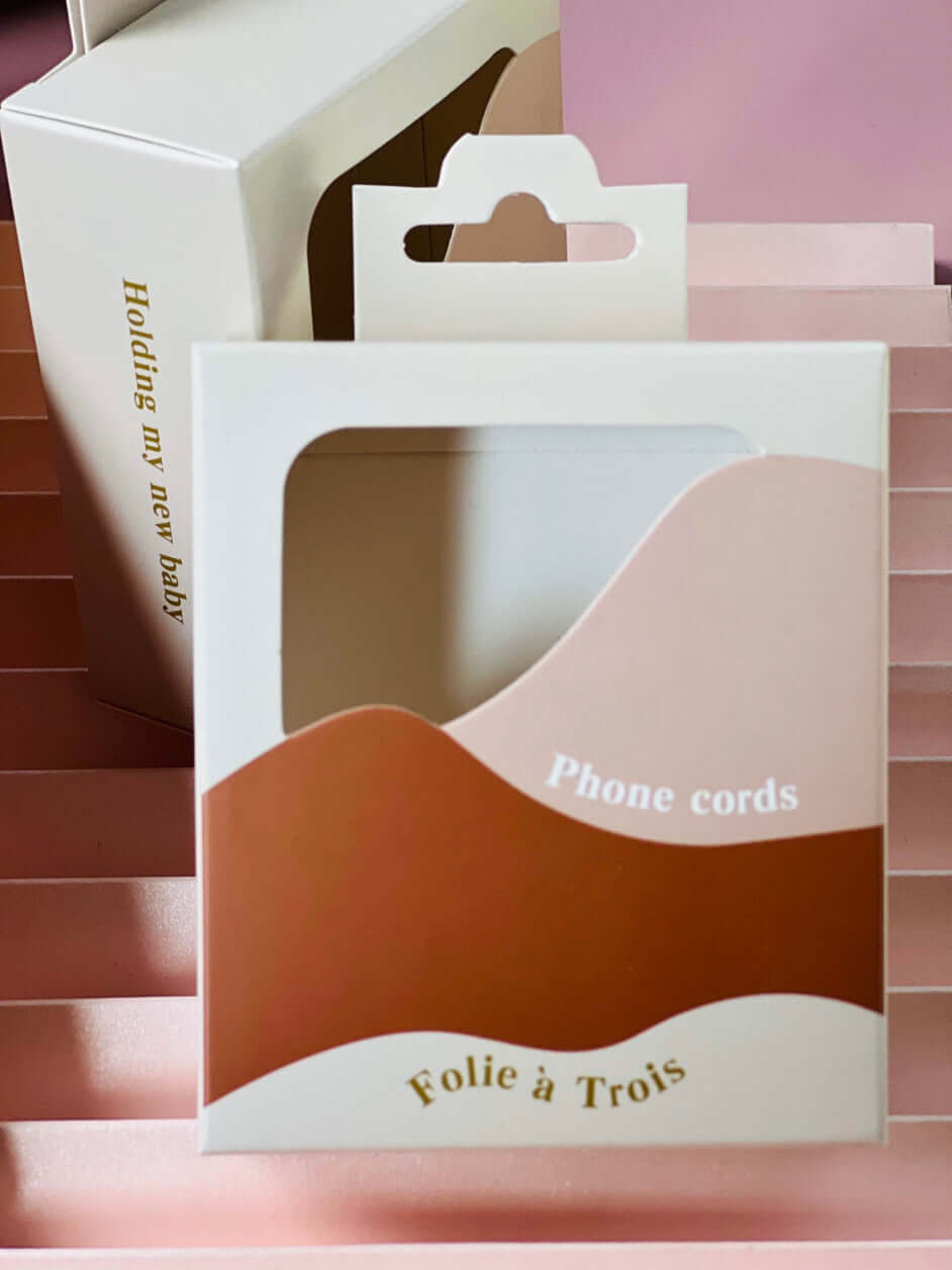 Classic iPHONE CASE Folie à Trois